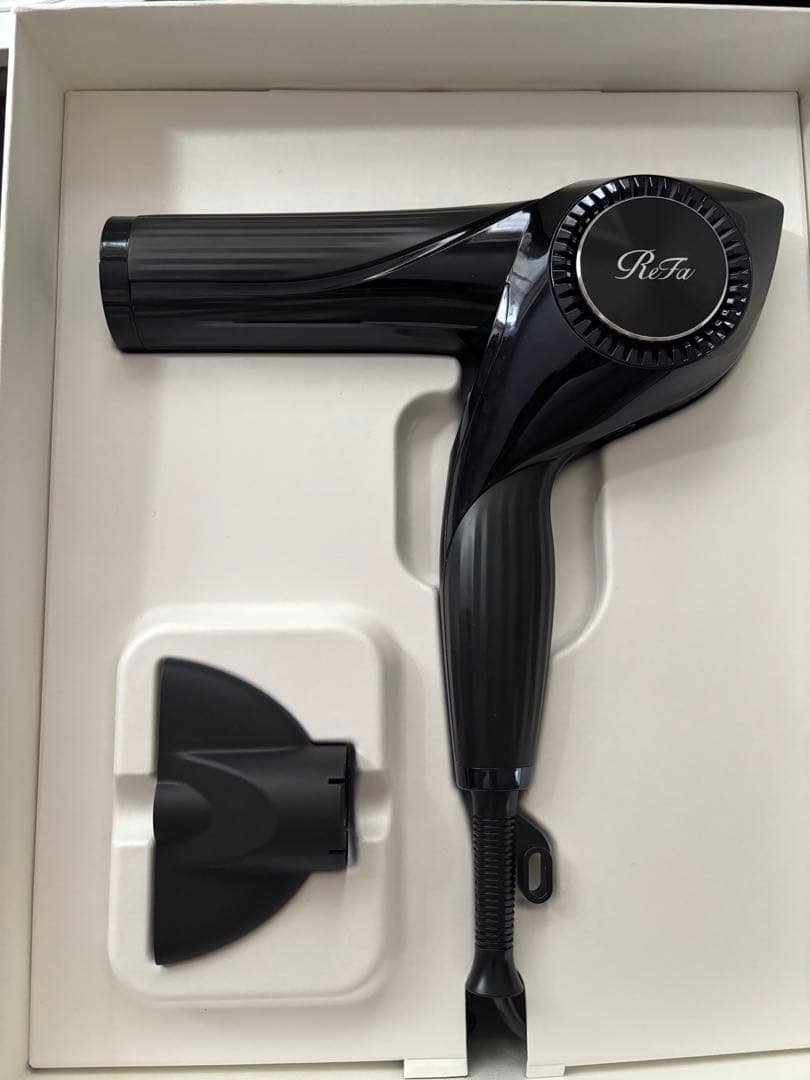マサちゃんさん専用　リファビューテック ドライヤー BX