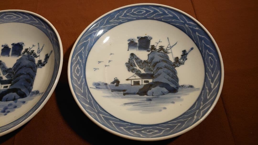 李朝　古玩　古染付　染付　中皿　菓子皿　茶道具　蔵出し　２客