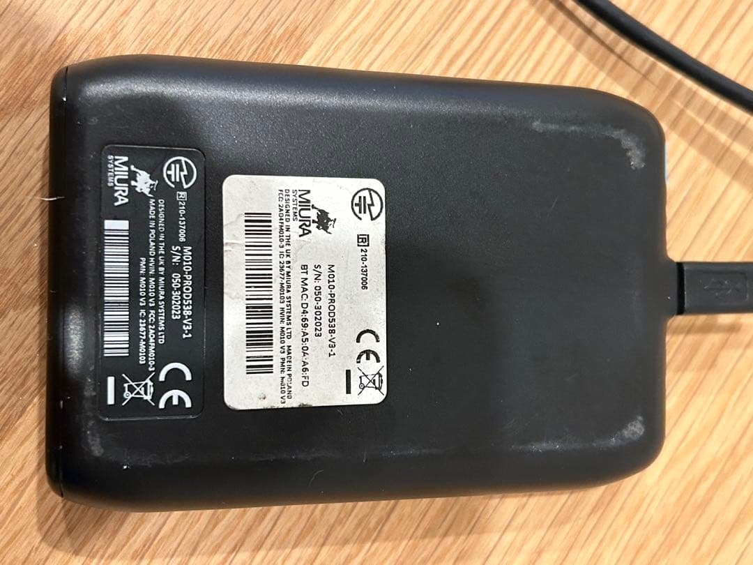 RECRUIT カードリーダー　Airpay(エアペイ