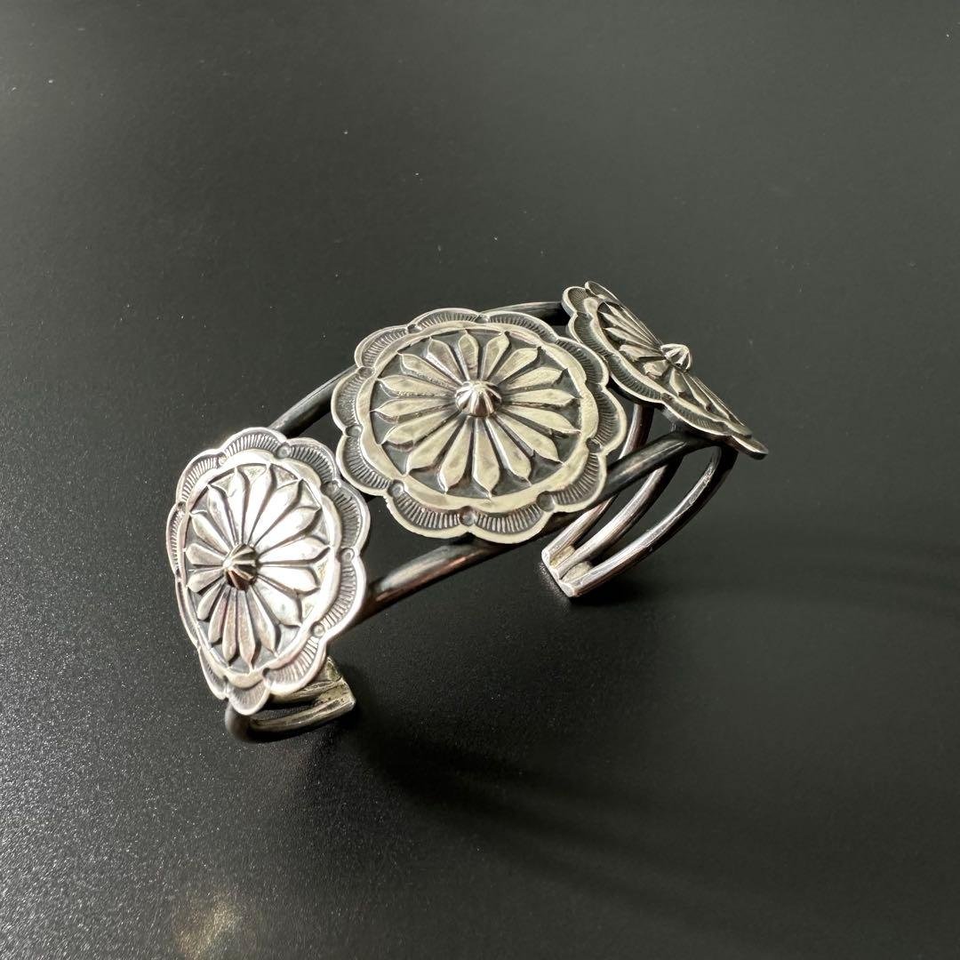 【美品】Navajo Andy Cadman 3連コンチョ バングル