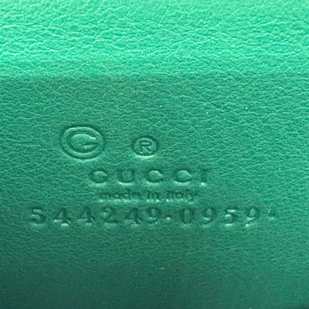 【極美品】グッチ マイクログッチシマ ケース レザー グリーン レディース