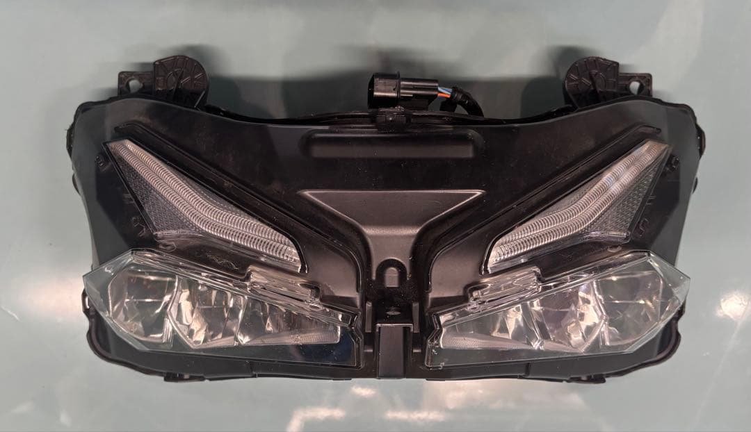 【補修ベース】CBR250RR (MC51 17-22年)ヘッドライト 純正