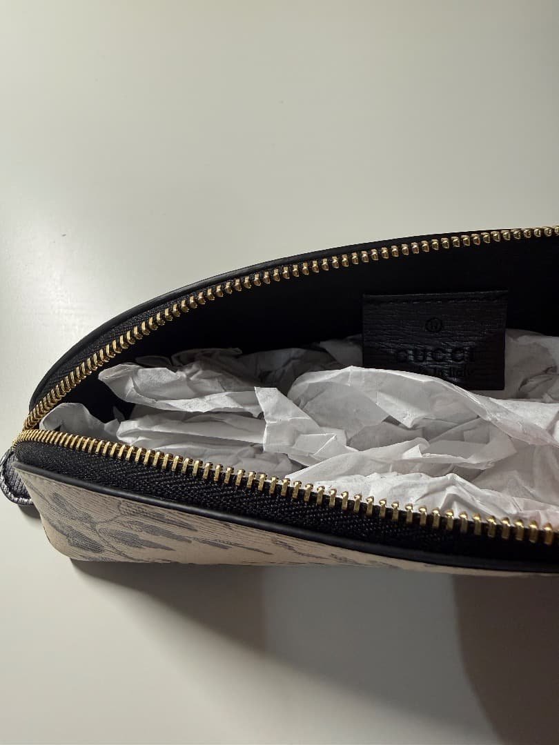 新品・未使用【GUCCI グッチ ペンケース ハーバリウム】