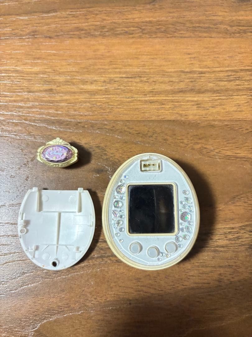 たまごっちピース(白) たまデコピアスディズニー