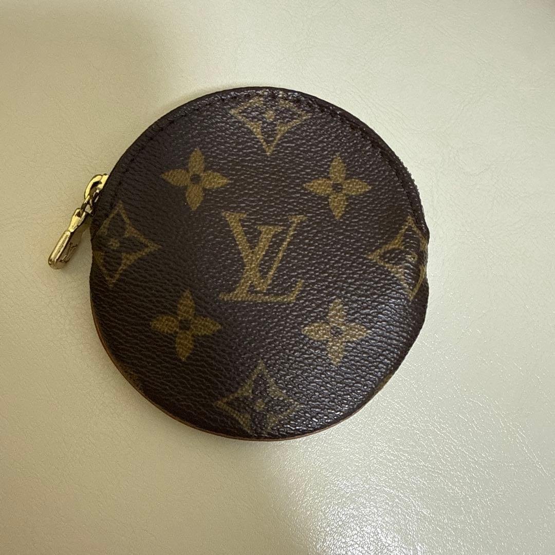 ルイヴィトン正規品モノグラムラウンドケース