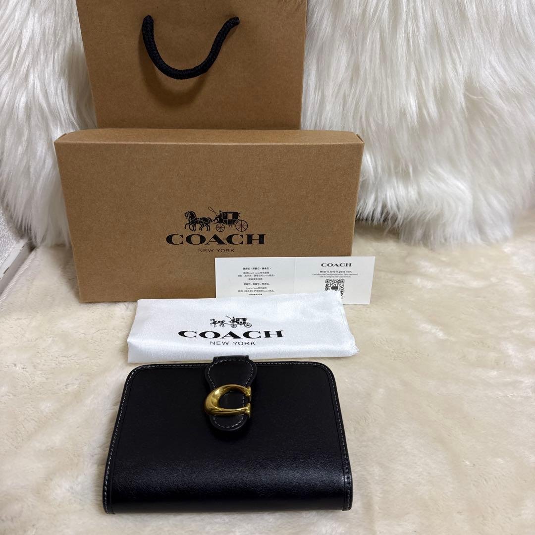COACH ブラックレザー 二つ折り財布
