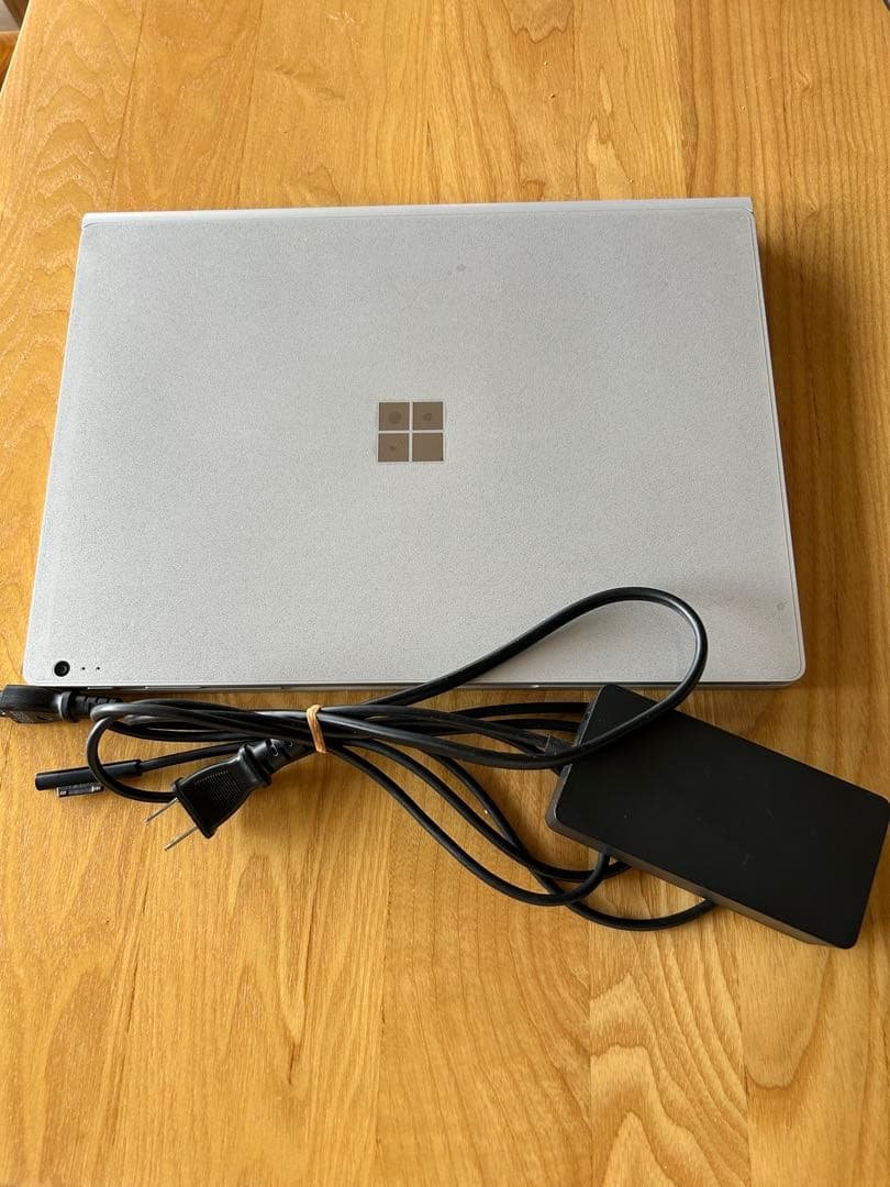 値下げ中Surface Book 2 16GB RAM 512GB SSD