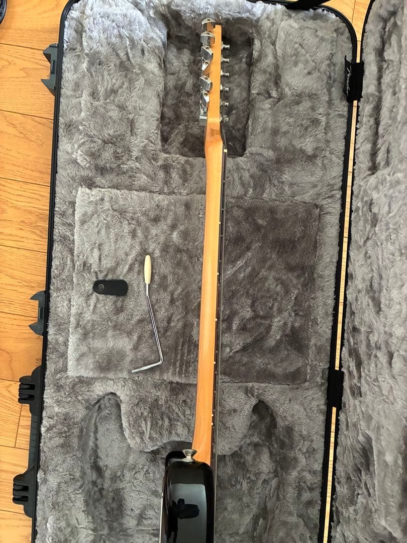 Fender ストラトキャスター ブラック