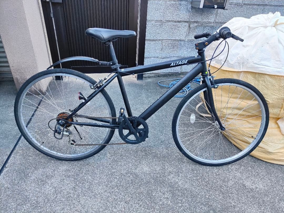 歳末処分価格！使用浅！ロードバイク6段変速　26インチ 手渡しのみ対応！