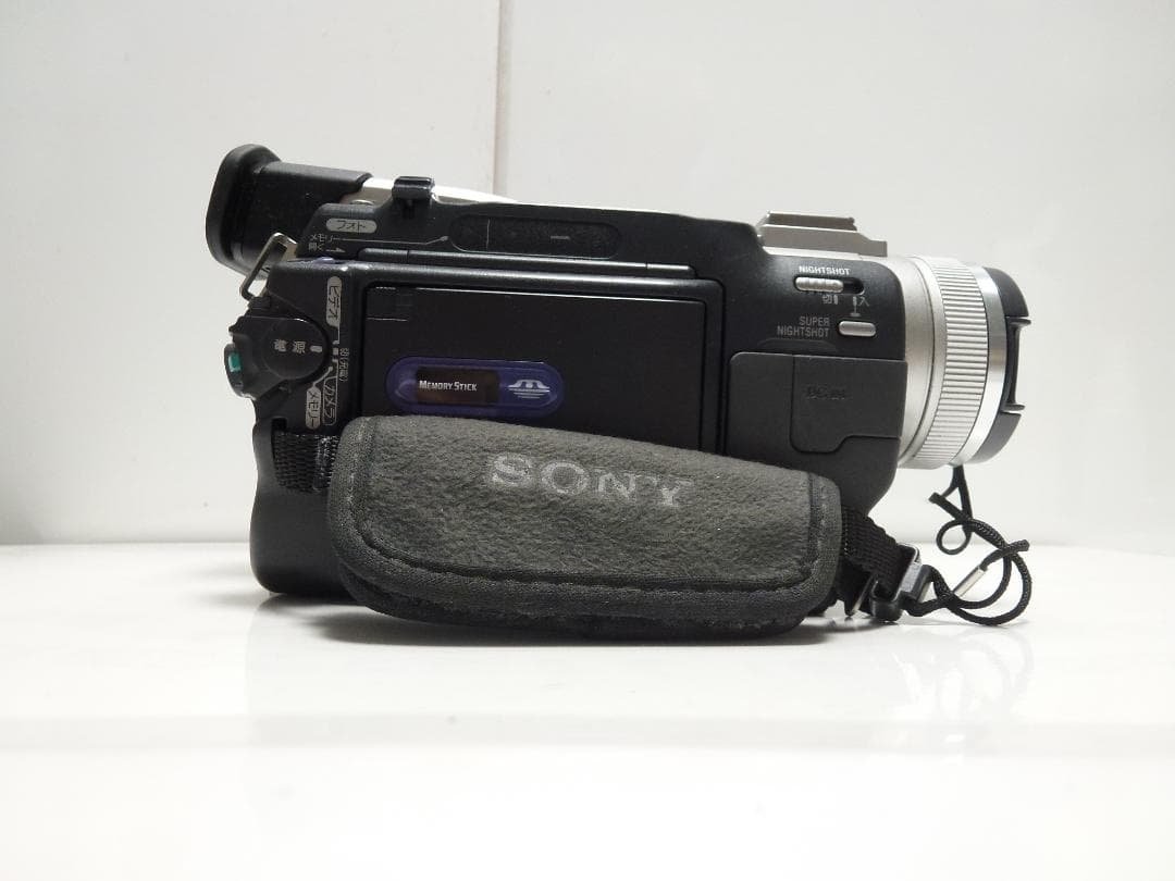 動作品 Mini DV　ソニーデジタルビデオカメラ　SONY DCR-TRV20