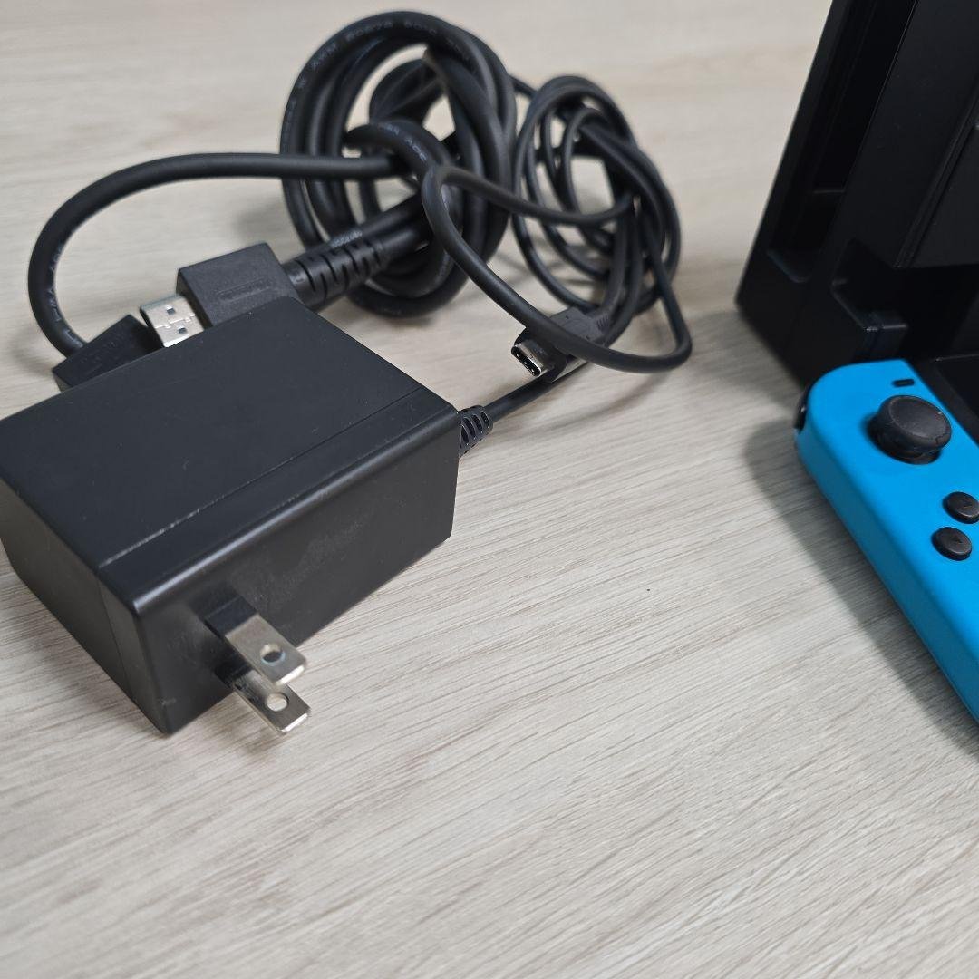 Nintendo Switch 本体 青/赤 電源アダプター付き