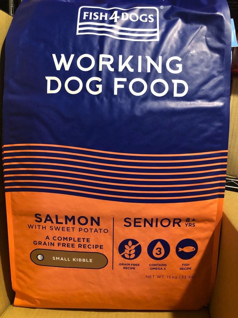 FISH4DOGS サーモン シニアドッグフード 15kg
