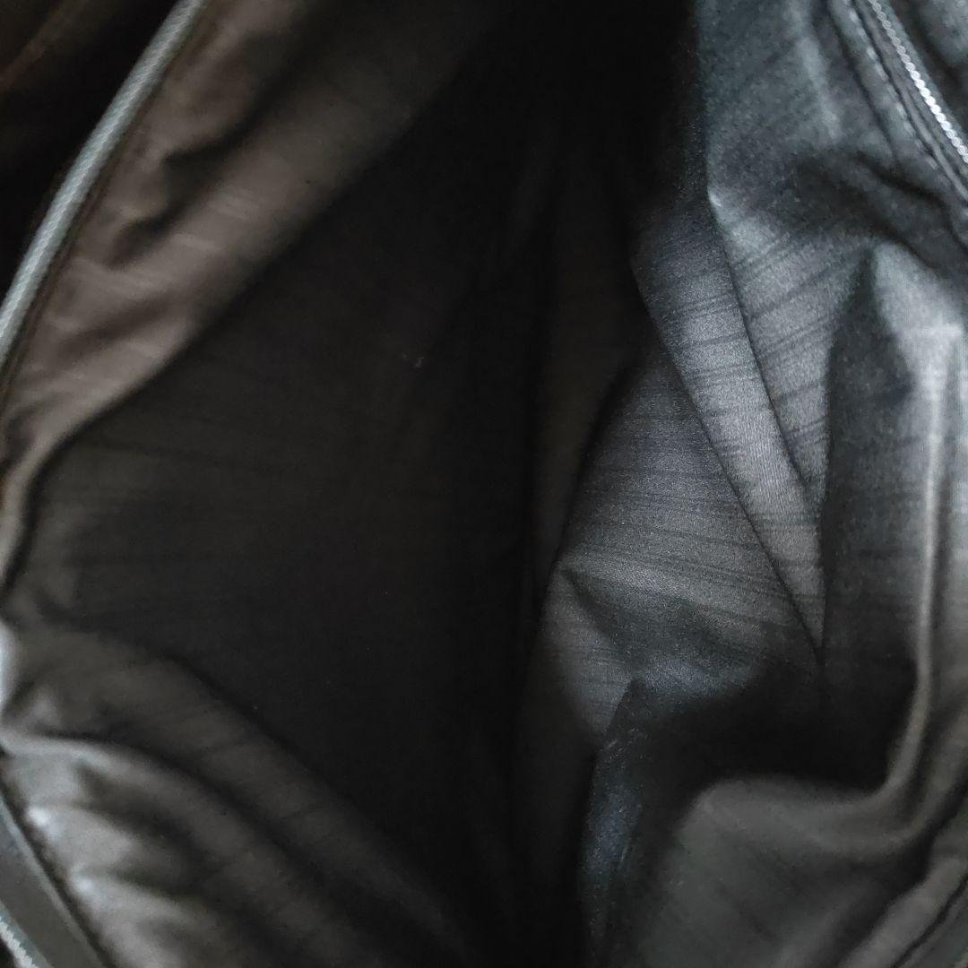 TUMI トートバッグ 肩掛け　22157DH