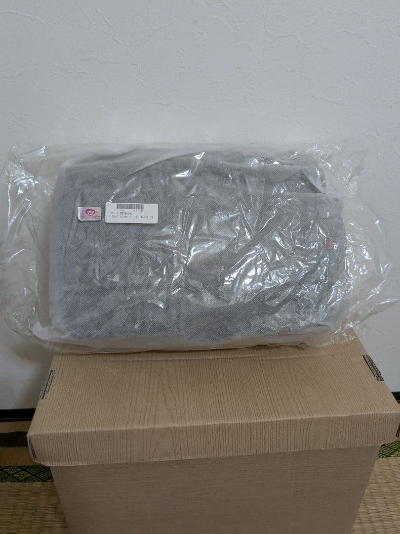 限定版 公式ワンピース ゾロ　　　　　財布&ショルダーバッグセット　　　　販売